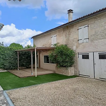 Maison De Charme Avec Piscine Et Fitness *