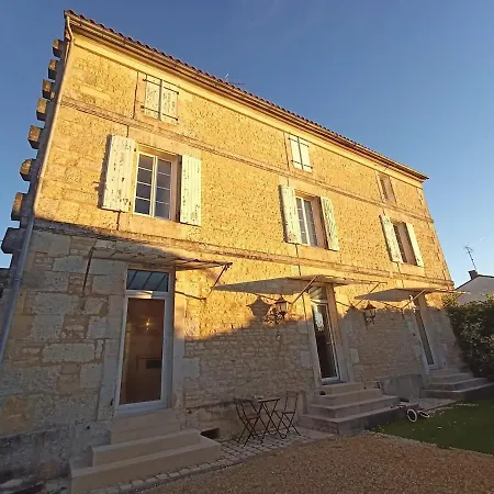 Maison De Charme Avec Piscine Et Fitness
