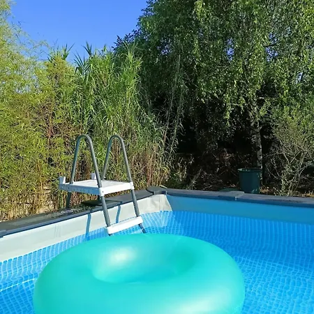 בית נופש Maison De Charme Avec Piscine Et Fitness *