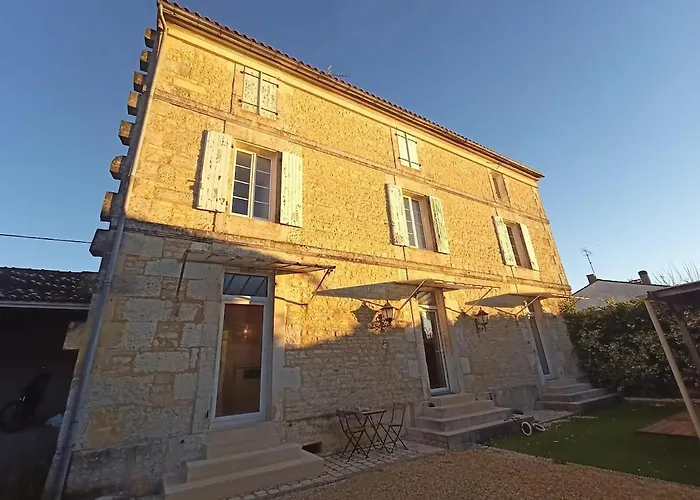 Maison De Charme Avec Piscine Et Fitness